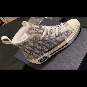 Dior Converse